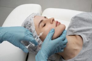 mesoterapia inyectada en Valencia - guantes