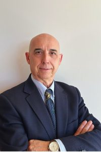 DR MARCOS REQUENA
